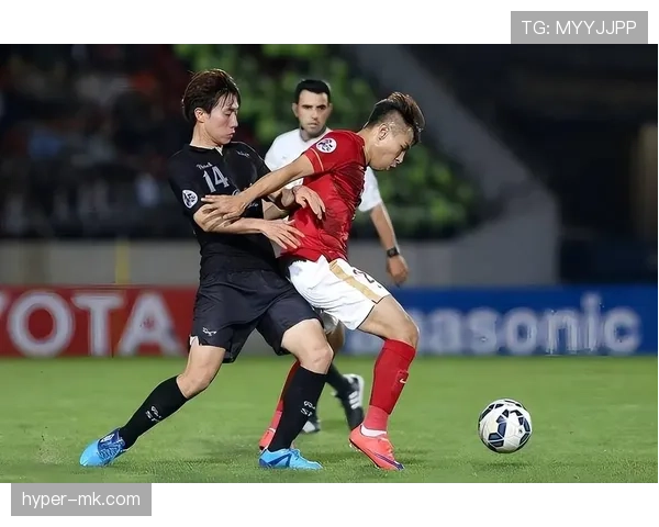 五大联赛激战落幕：豪门对决引爆争冠白热化，新星闪耀赛场