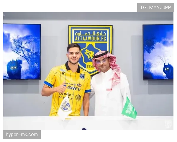 伯恩茅斯中场强硬表现助球队状态回升，士气再添信心